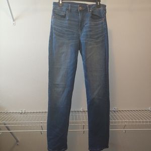 Hi-Rise Skinny Jeans